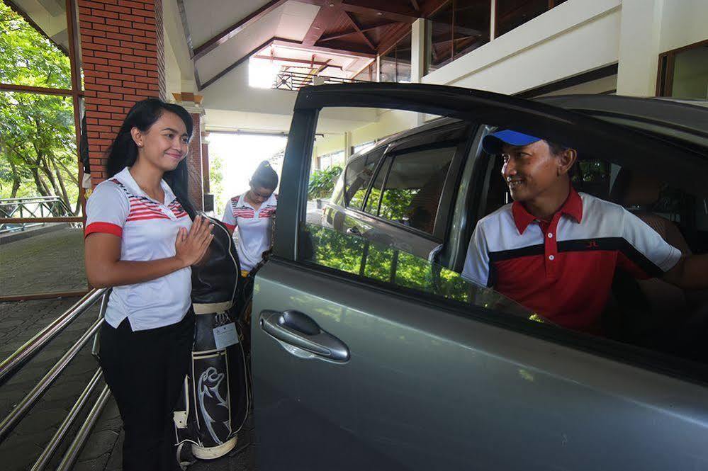 Jatinangor National Golf & Resort Exterior photo